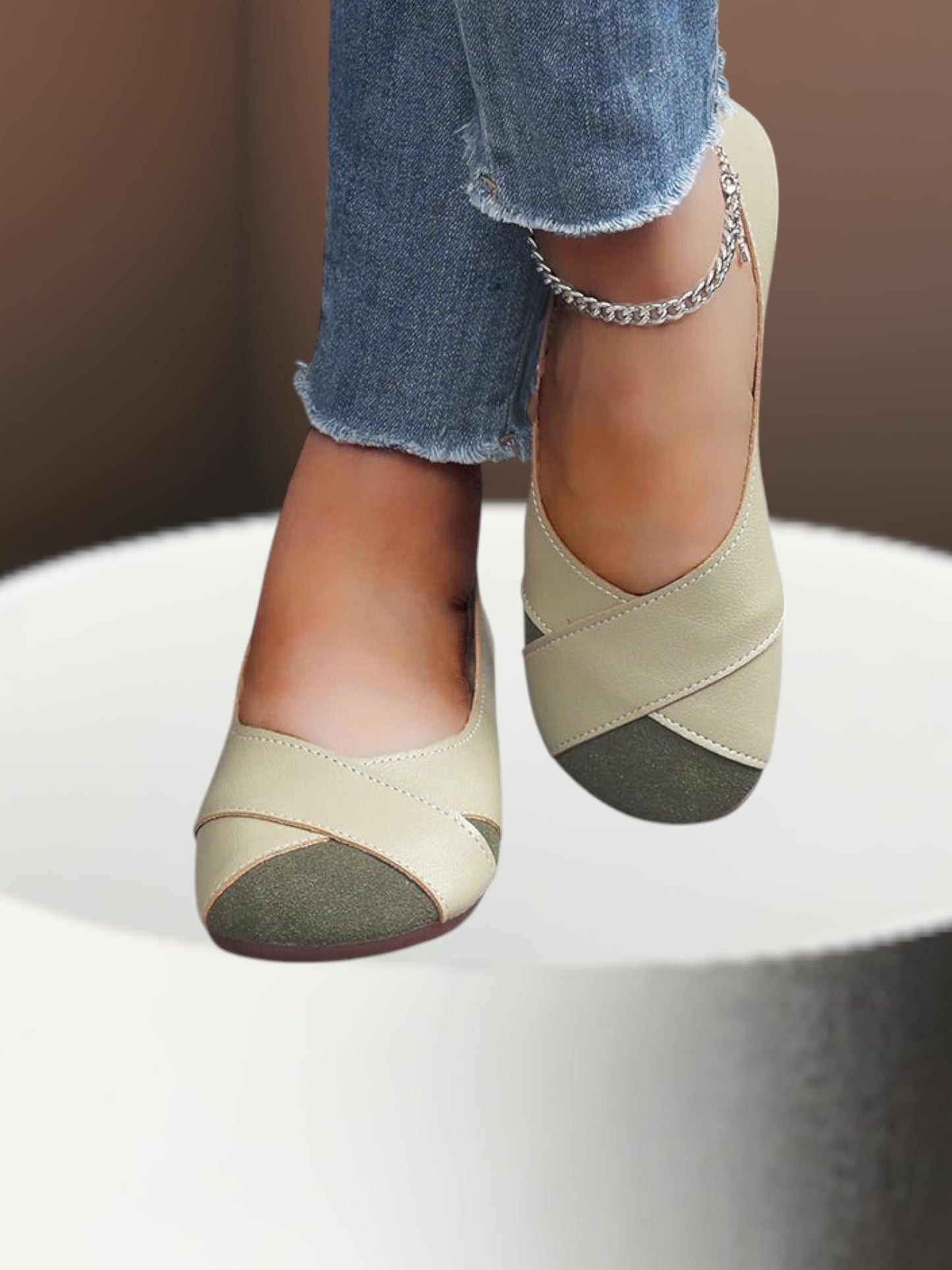Tilde | Women's Orthopedic Ballerina Shoes in Soft PU Leather with Crossed Design and Slip-On Comfort
