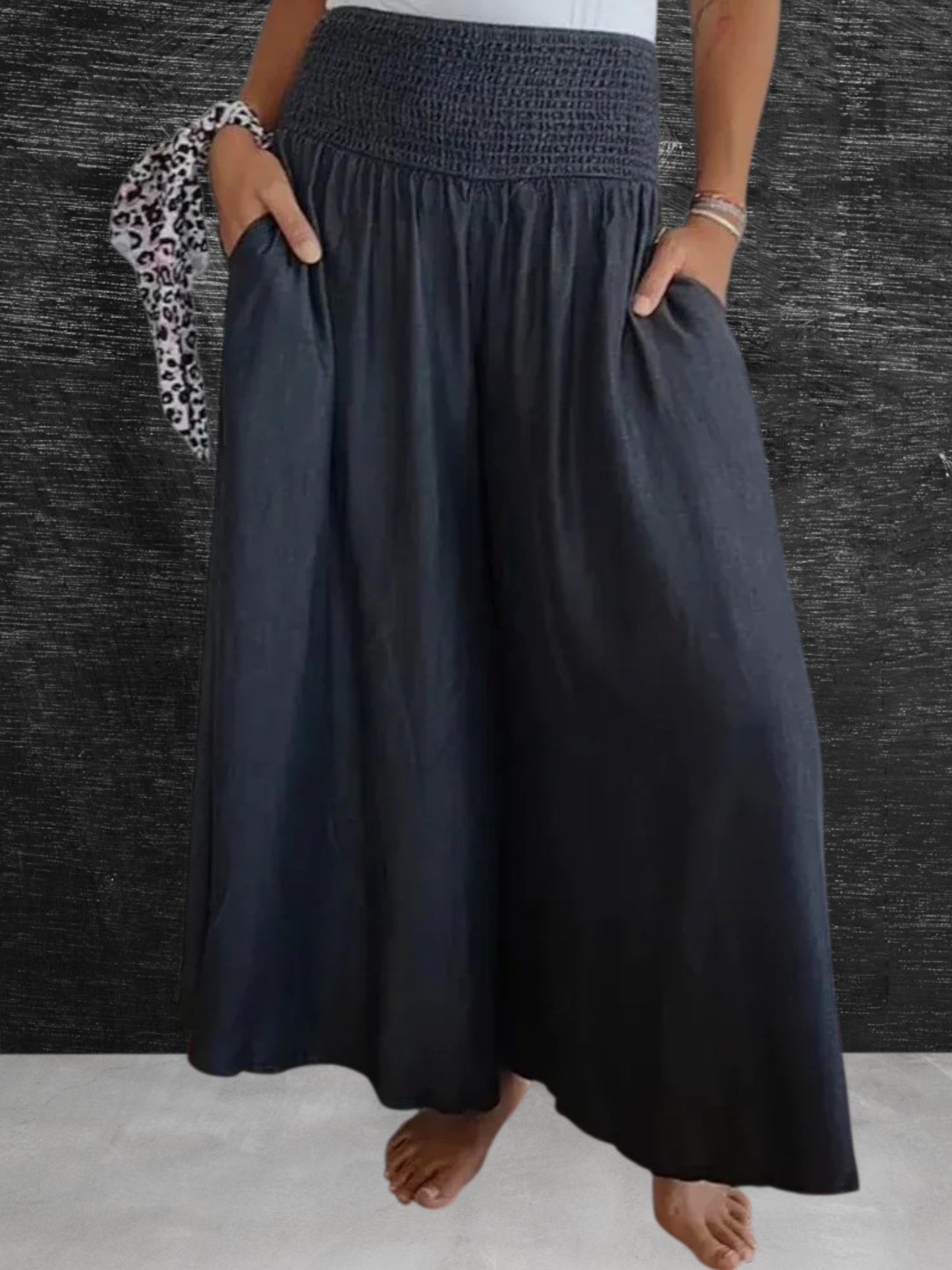Aslaug | Women's Lightweight Culotte Pants with Elastic Waist and Pockets, Loose Fit for Summer | Gray 3