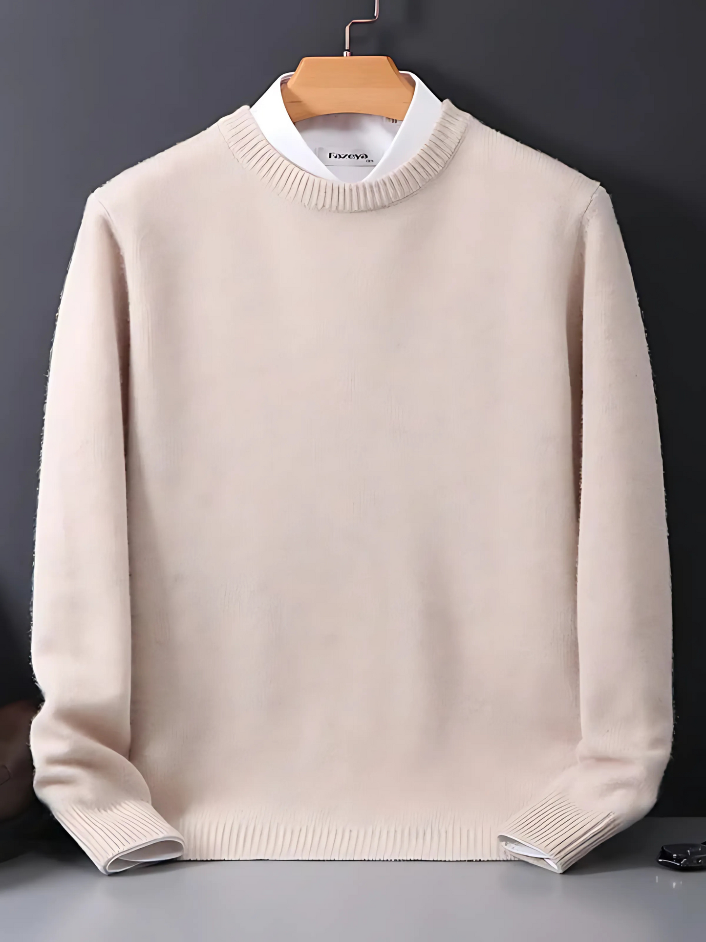 Cashmere Sweater for Men | Lightweight, Regular Fit 1