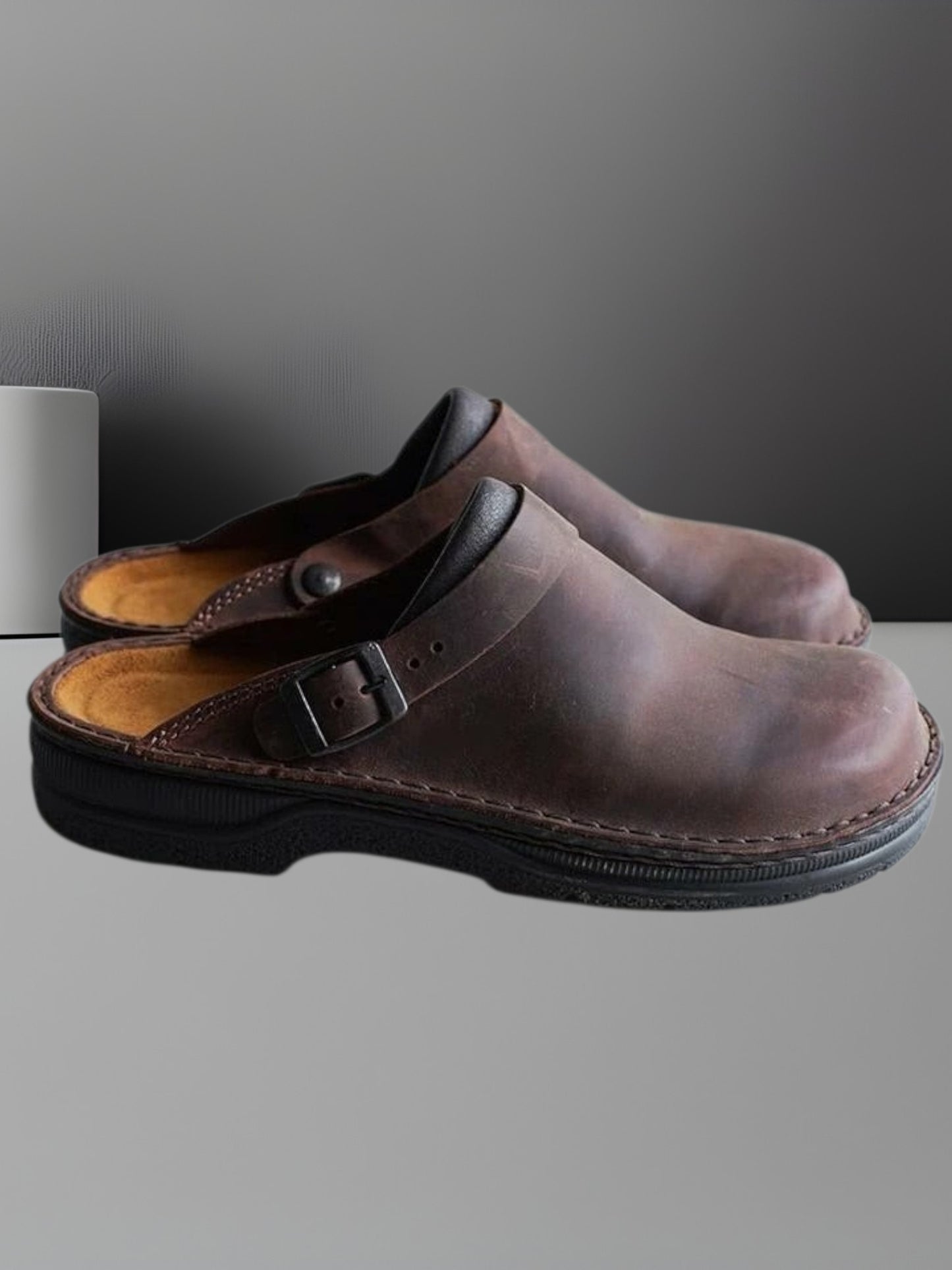 Cody | Stylish Leather Slip-On Clogs for Effortless Comfort and Everyday Elegance | Brown