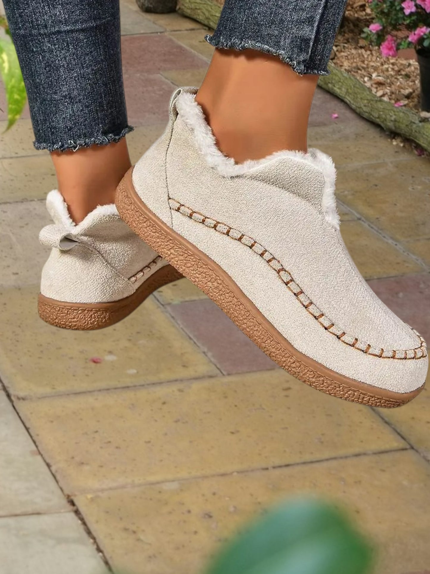 Hera | Stylish Ankle Boots for Women with Waterproof Leather and Faux Fur Lining | Beige 2