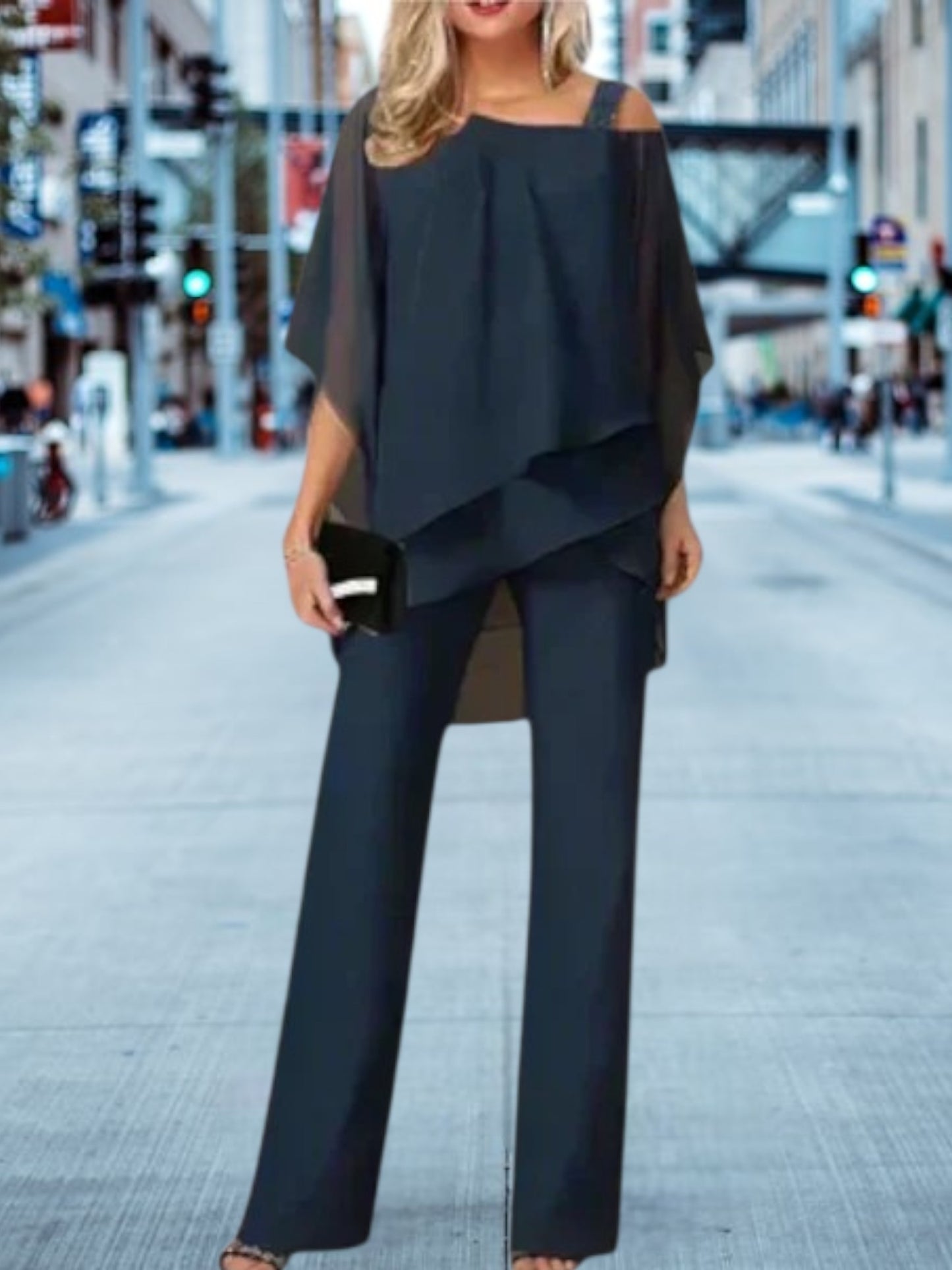 Ingeborg | Elegant Chiffon Evening Set with Modern Cut and Shoulder-Free Design | Navy Blue