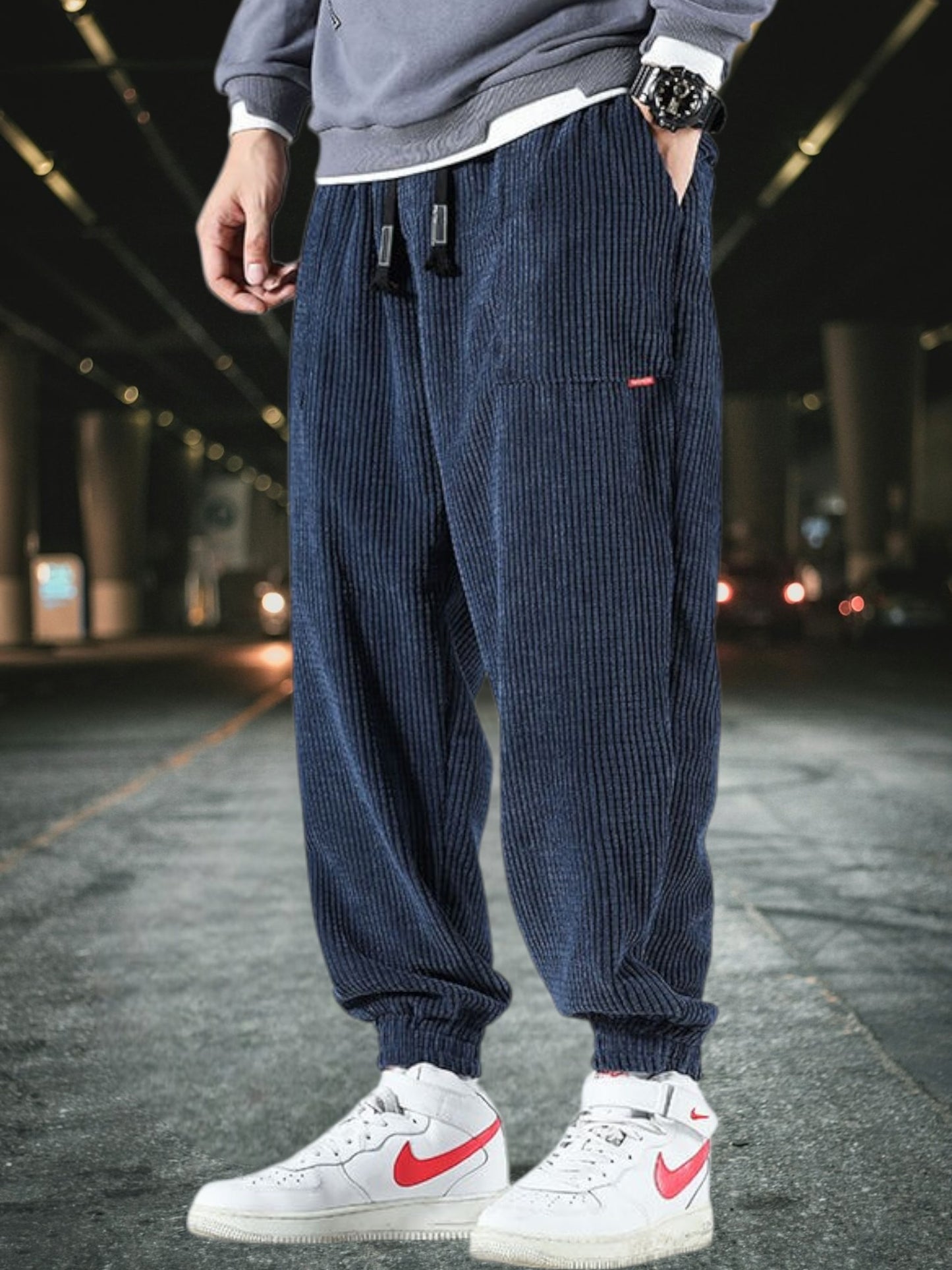 Luca | Comfortable Men's Joggers with Elastic Cuffs and Loose Fit for Casual Style | Blue