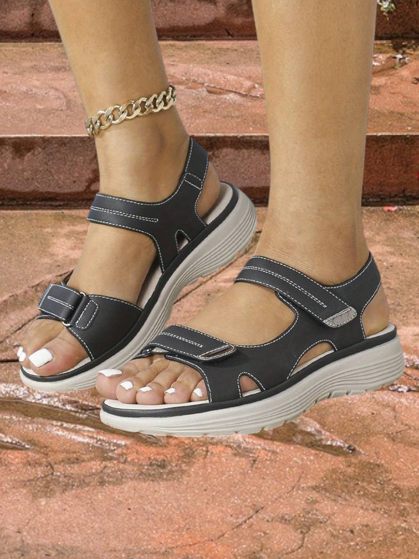 Maren | Comfortable Orthopedic Sandals for Women with Wide Toe Box and Exceptional Arch Support | Black 2