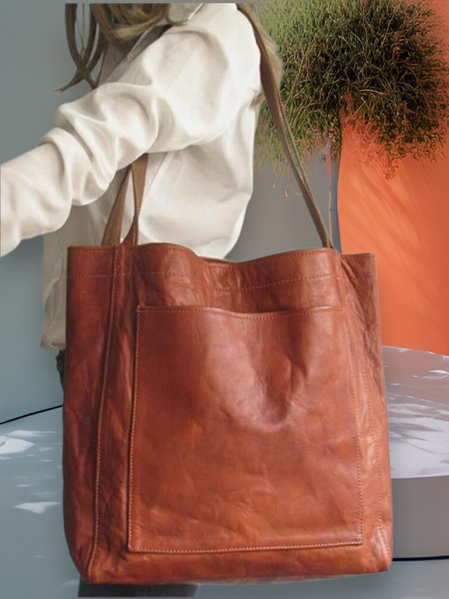 Sophia | Elegant Vegan Leather Handbag with Large Capacity and Timeless Design | Brown 2