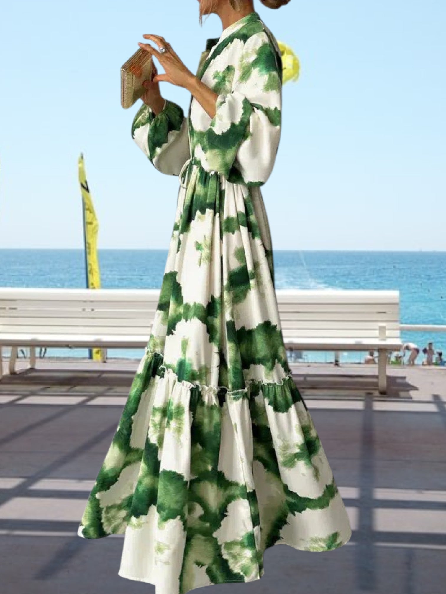 Ariella | Elegant Long Sleeve Maxi Dress with V-Neck and Flowing Design | Green 3