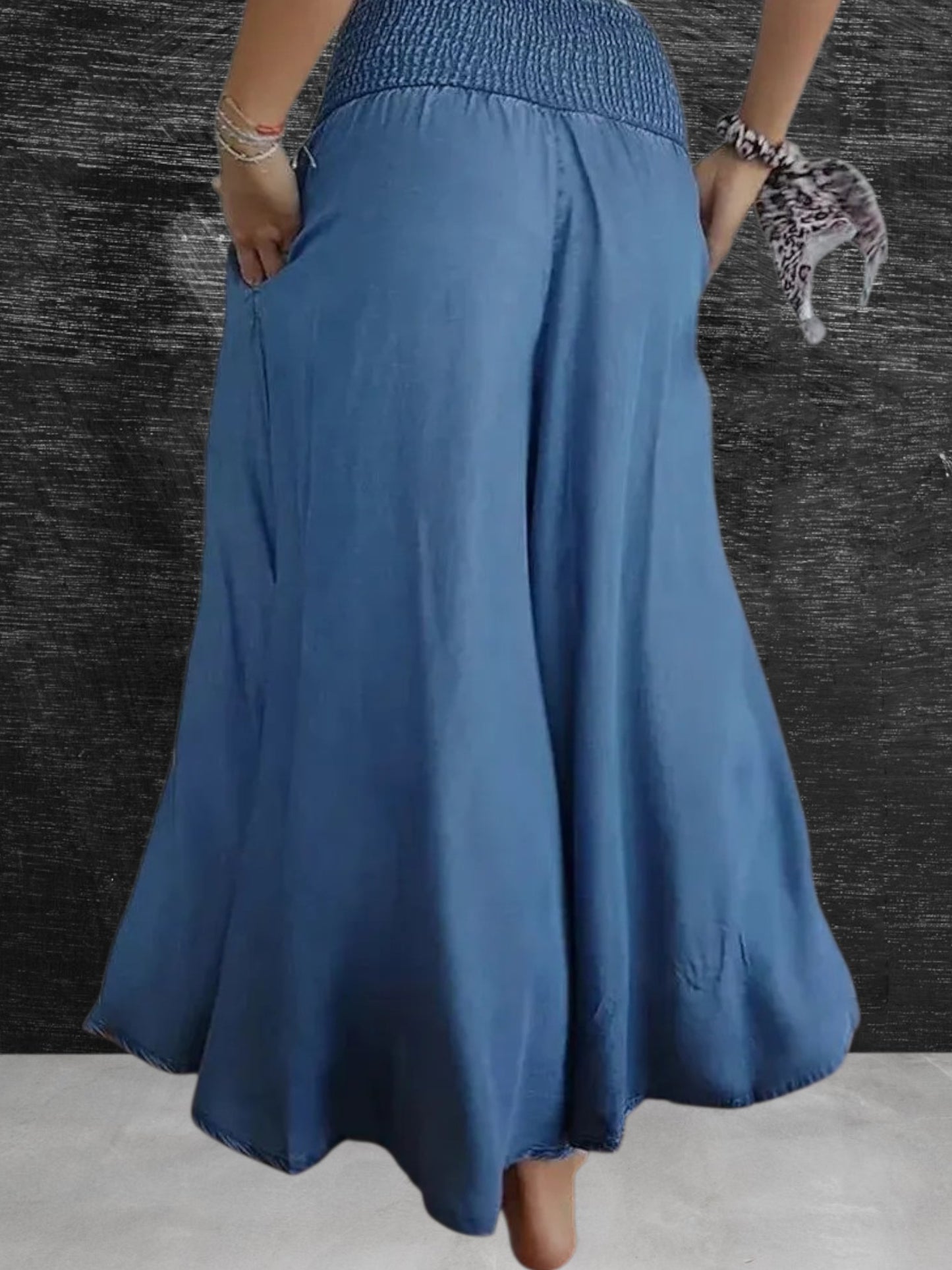 Aslaug | Women's Lightweight Culotte Pants with Elastic Waist and Pockets, Loose Fit for Summer | Blue 2