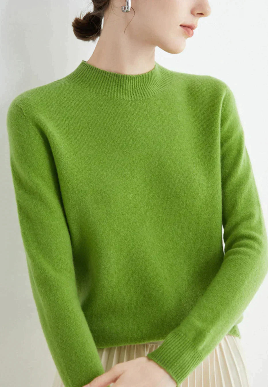 Cashmere Sweater Women | Cozy Fit, Long Sleeve | Light Green
