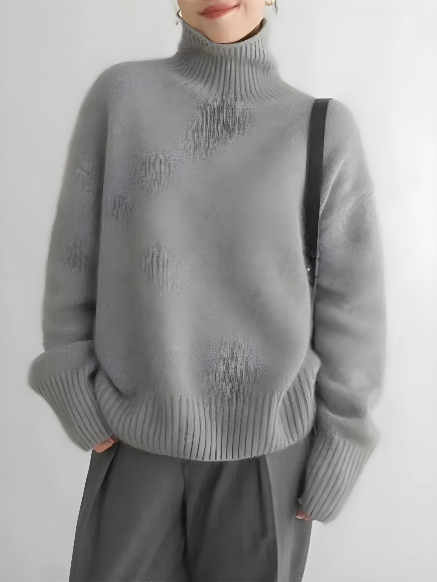 Cashmere Sweater for Women | Classic Turtleneck 2