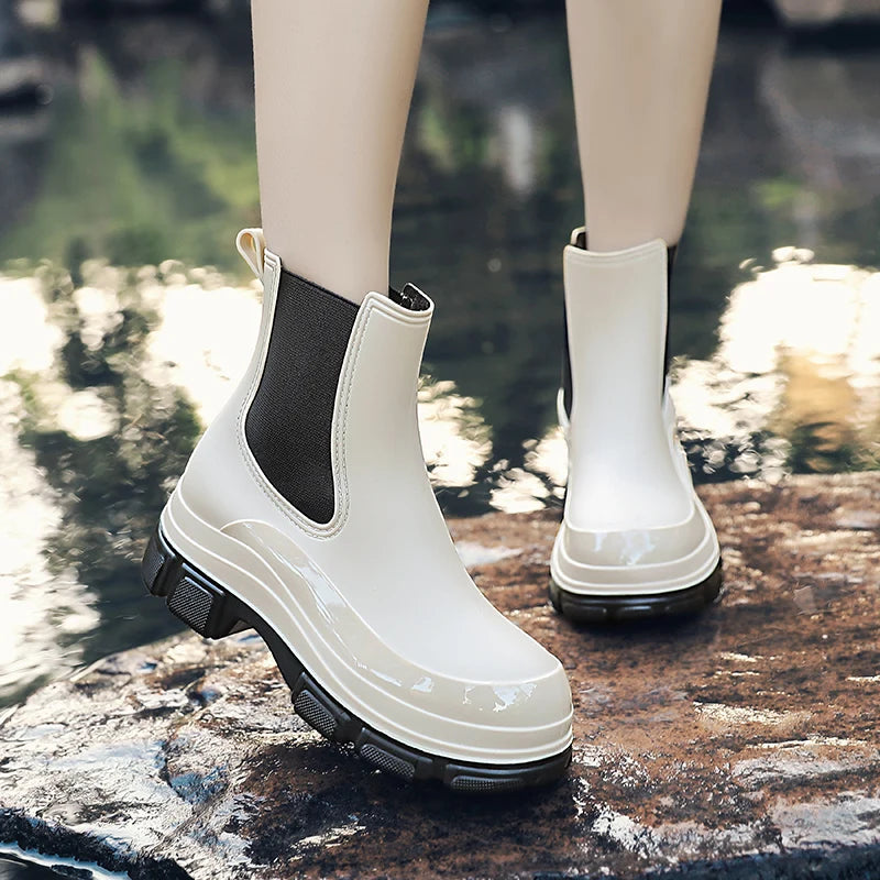 Chelsea Boots for Men & Women | Water-Resistant Short Model 4