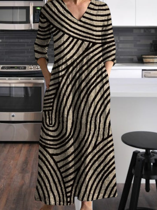 Edna | Women's Vintage Striped Summer Dress with V-Cut and Functional Pockets | Black 3