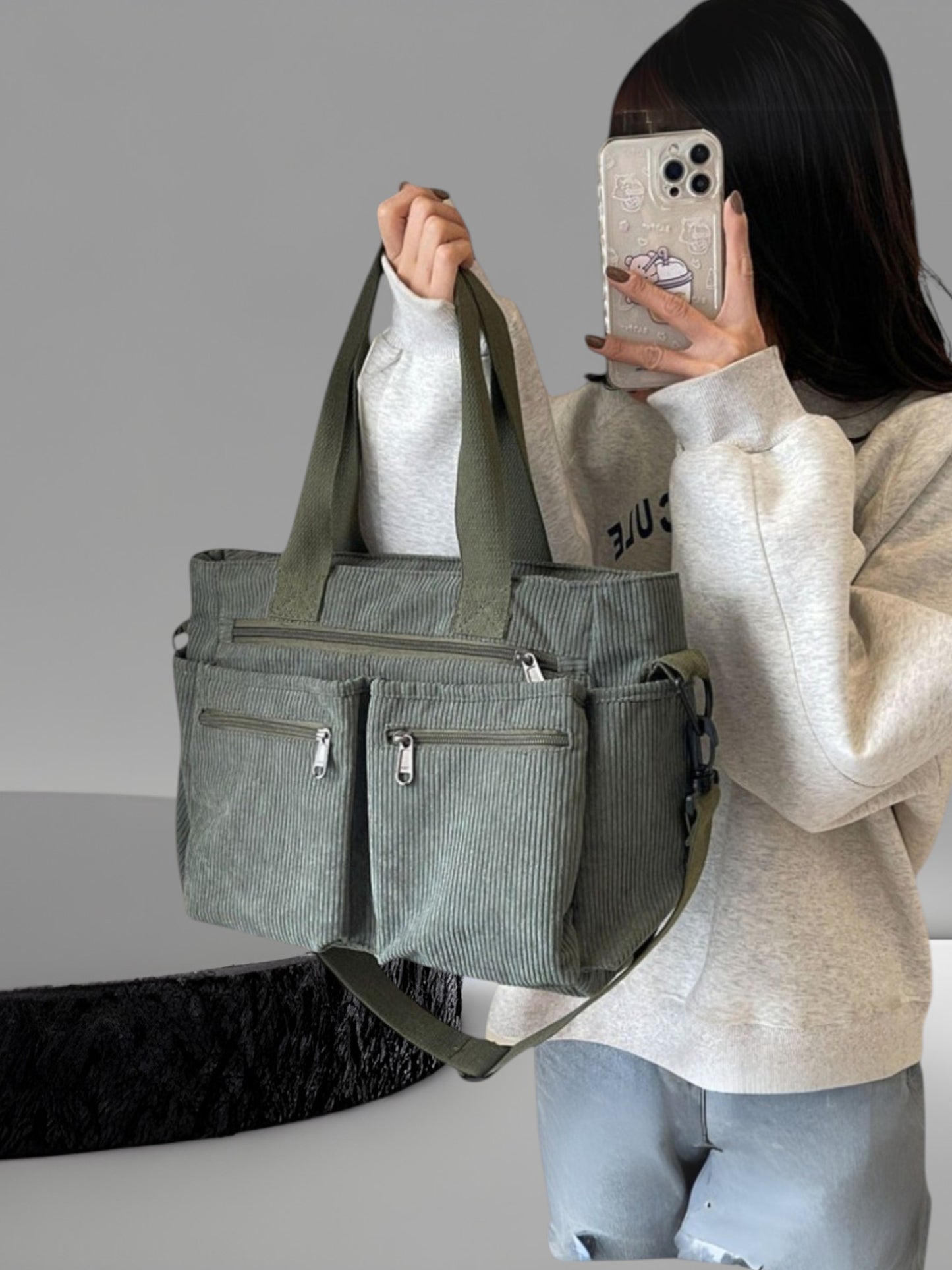 Emma | Spacious Soft Corduroy Shoulder Bag for Women with Adjustable Strap and Zipper Closure | Green