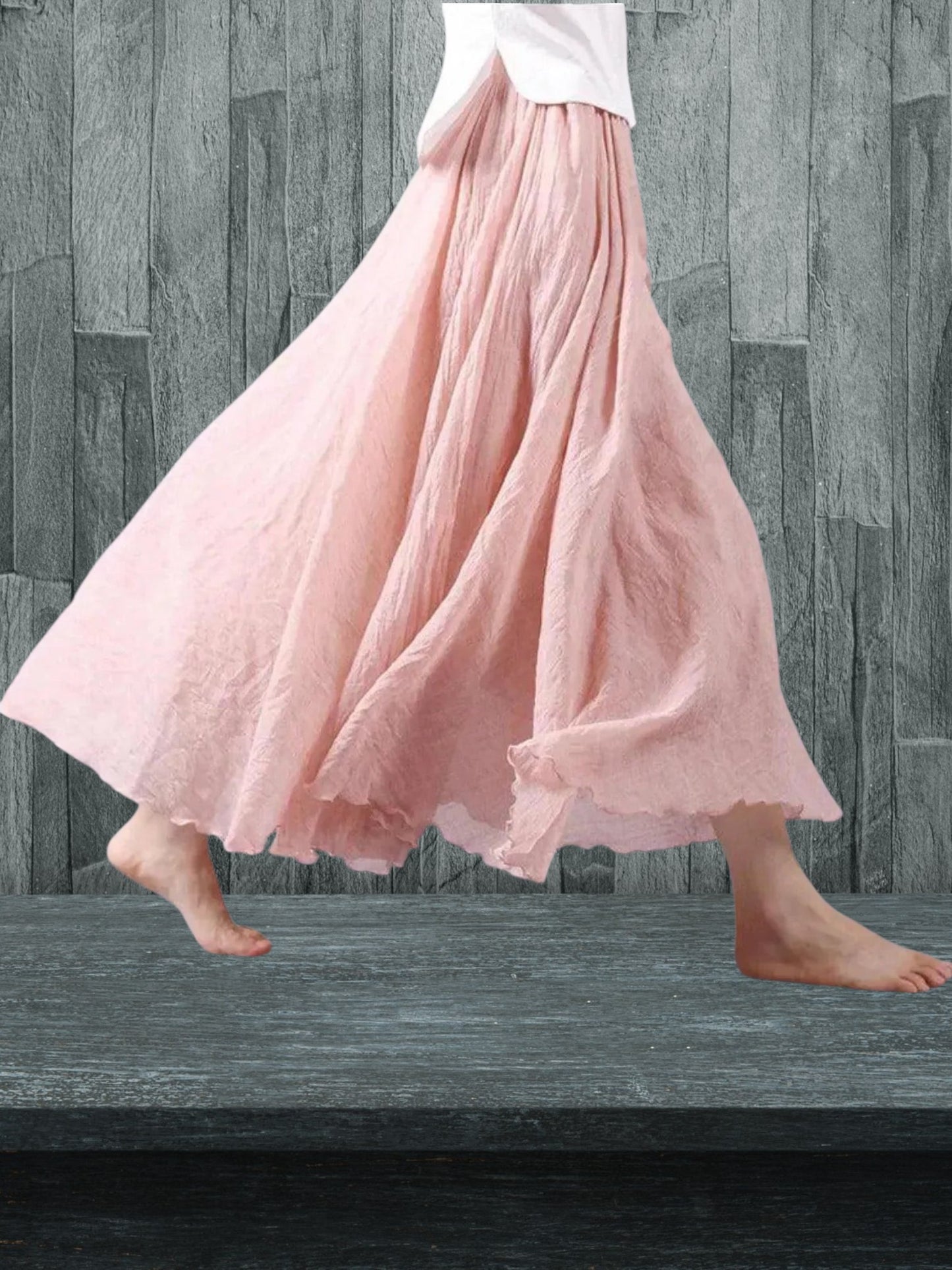 Flowy lightweight maxi skirt with pleated waist | Pink