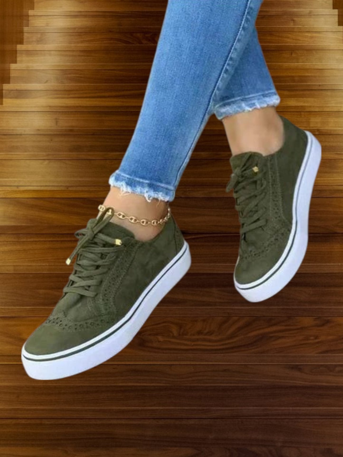 Lace-Up Orthopedic Sneakers with Round Toe and Ergonomic Insole | Green