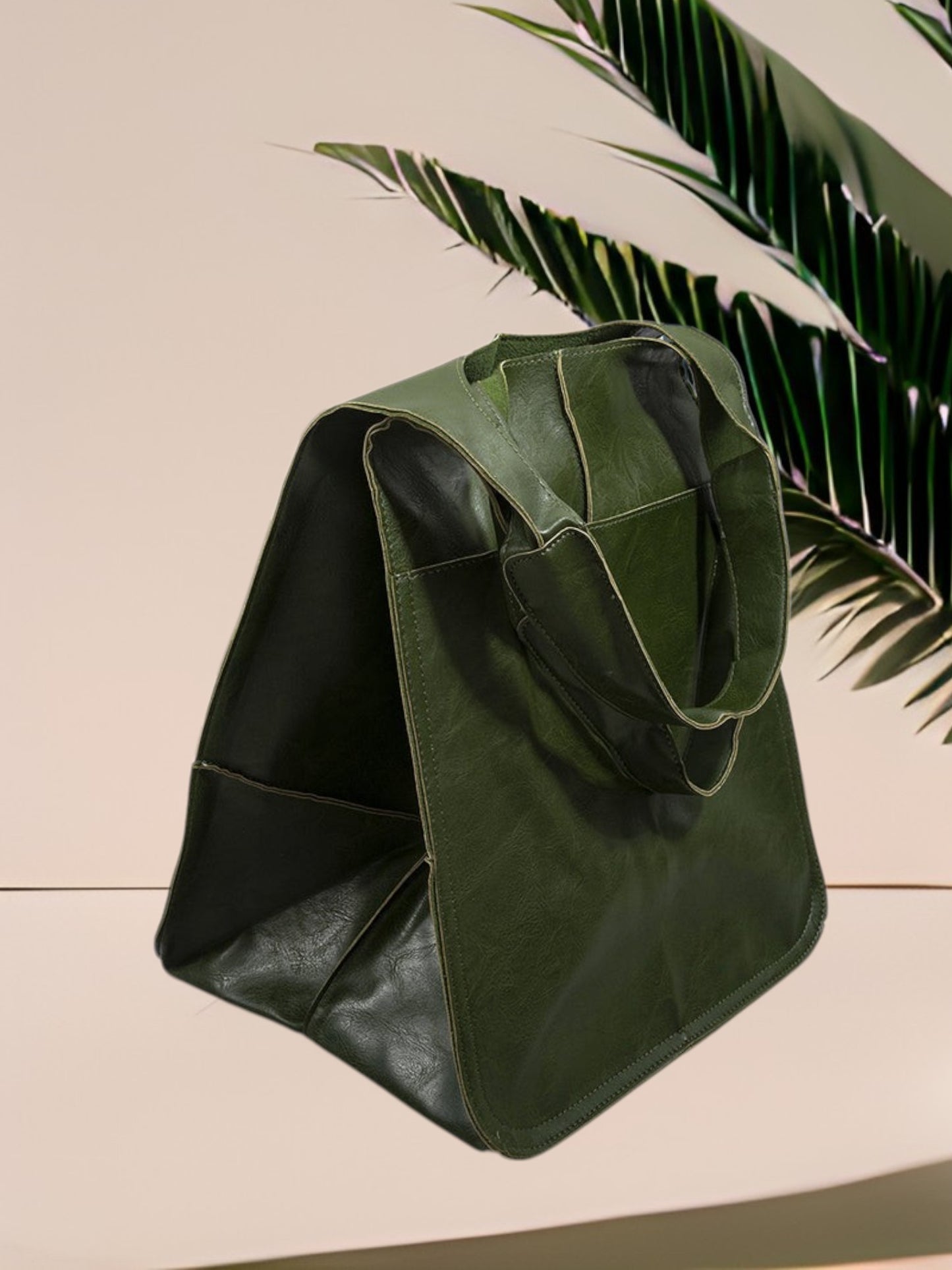 Mia | Elegant Multifunctional Leather Handbag with Large Capacity and Zipper Closure | Green 3