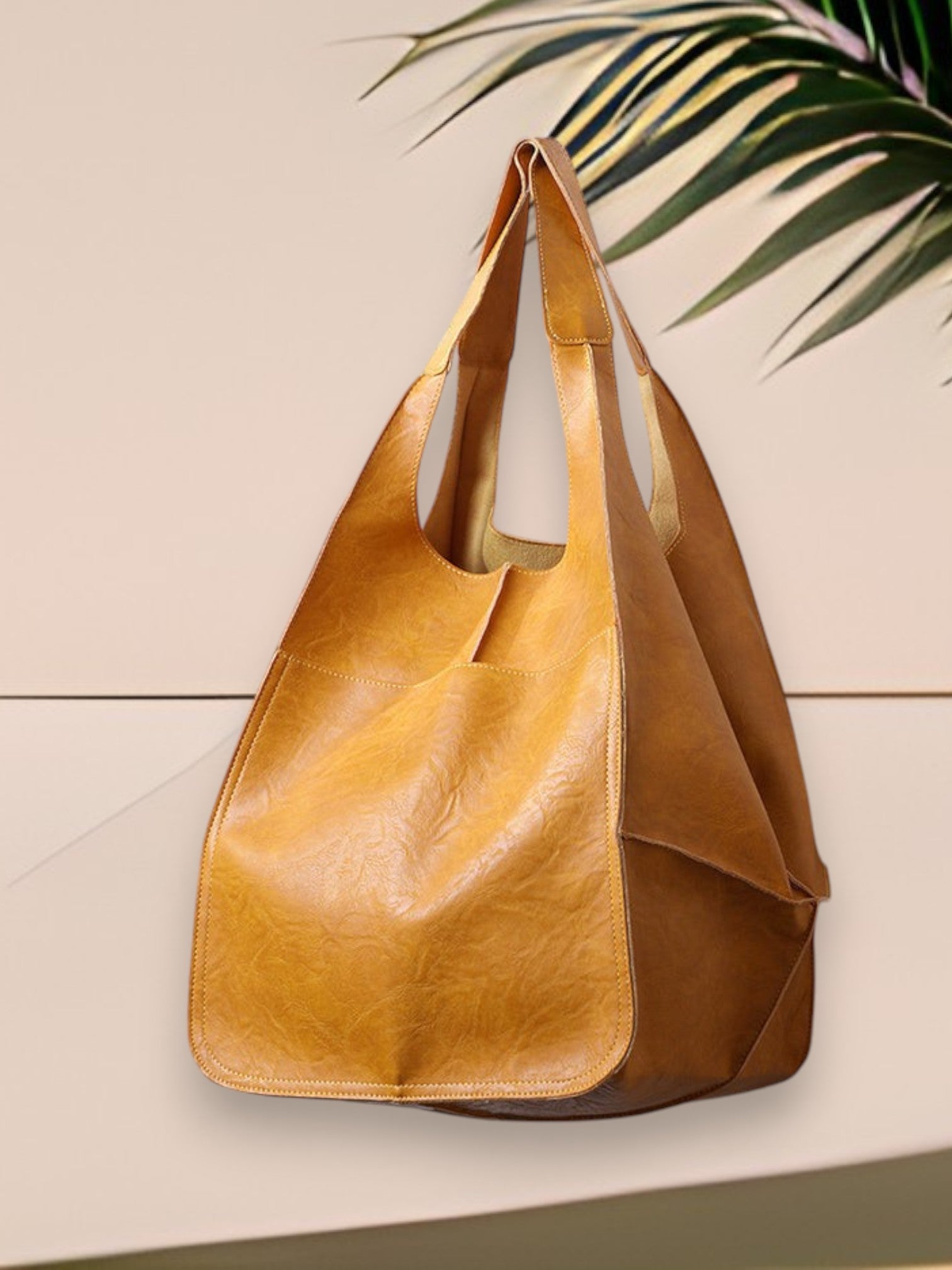 Mia | Elegant Multifunctional Leather Handbag with Large Capacity and Zipper Closure | Yellow