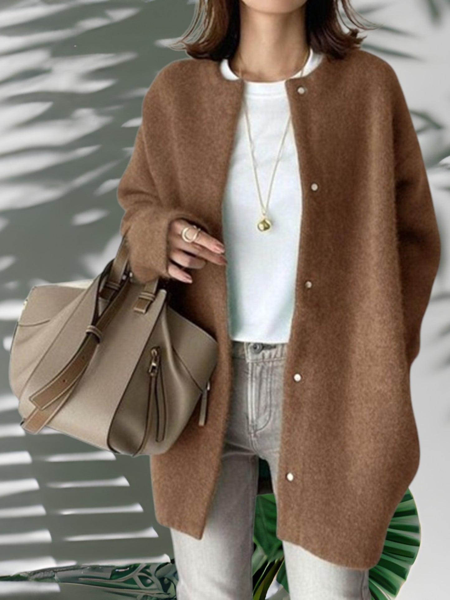 Mia | Soft Knitted Women's Sweater with Long Sleeves and Modern Fit | Caramel