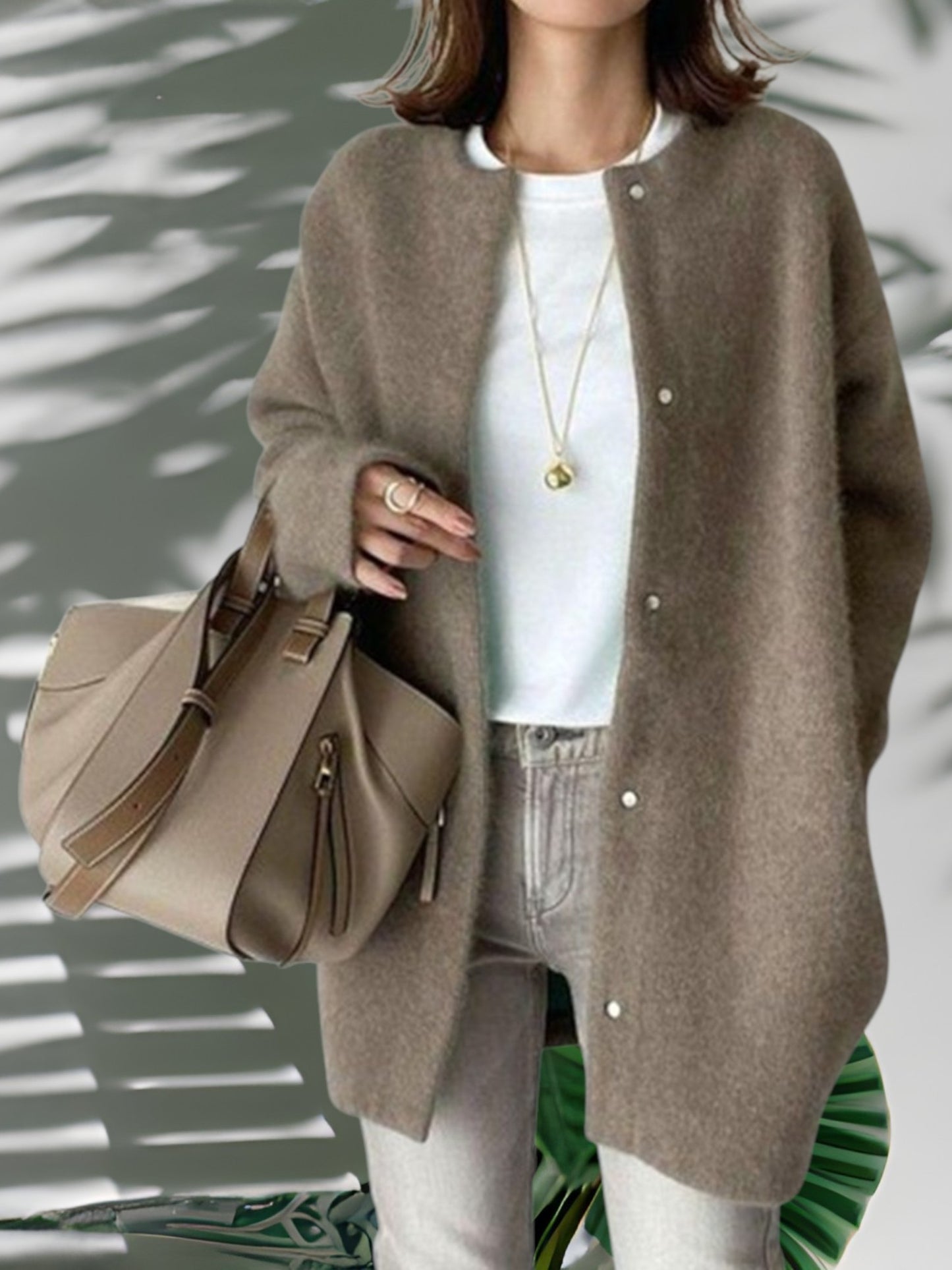 Mia | Soft Knitted Women's Sweater with Long Sleeves and Modern Fit | Coffee