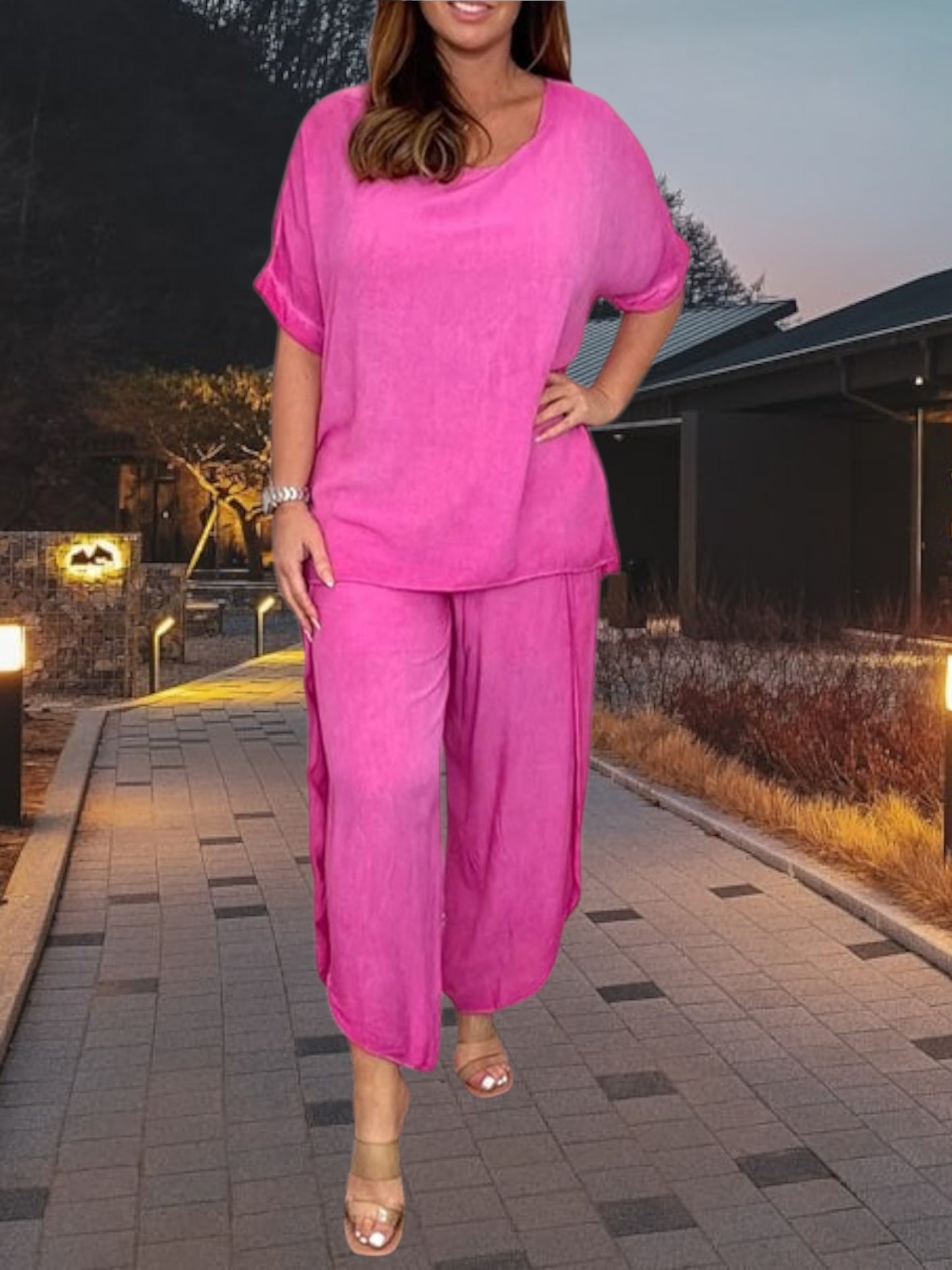 Perni | Women's Elegant Two-Piece Linen Suit with Relaxed Fit and Slit Detail | Fuchsia