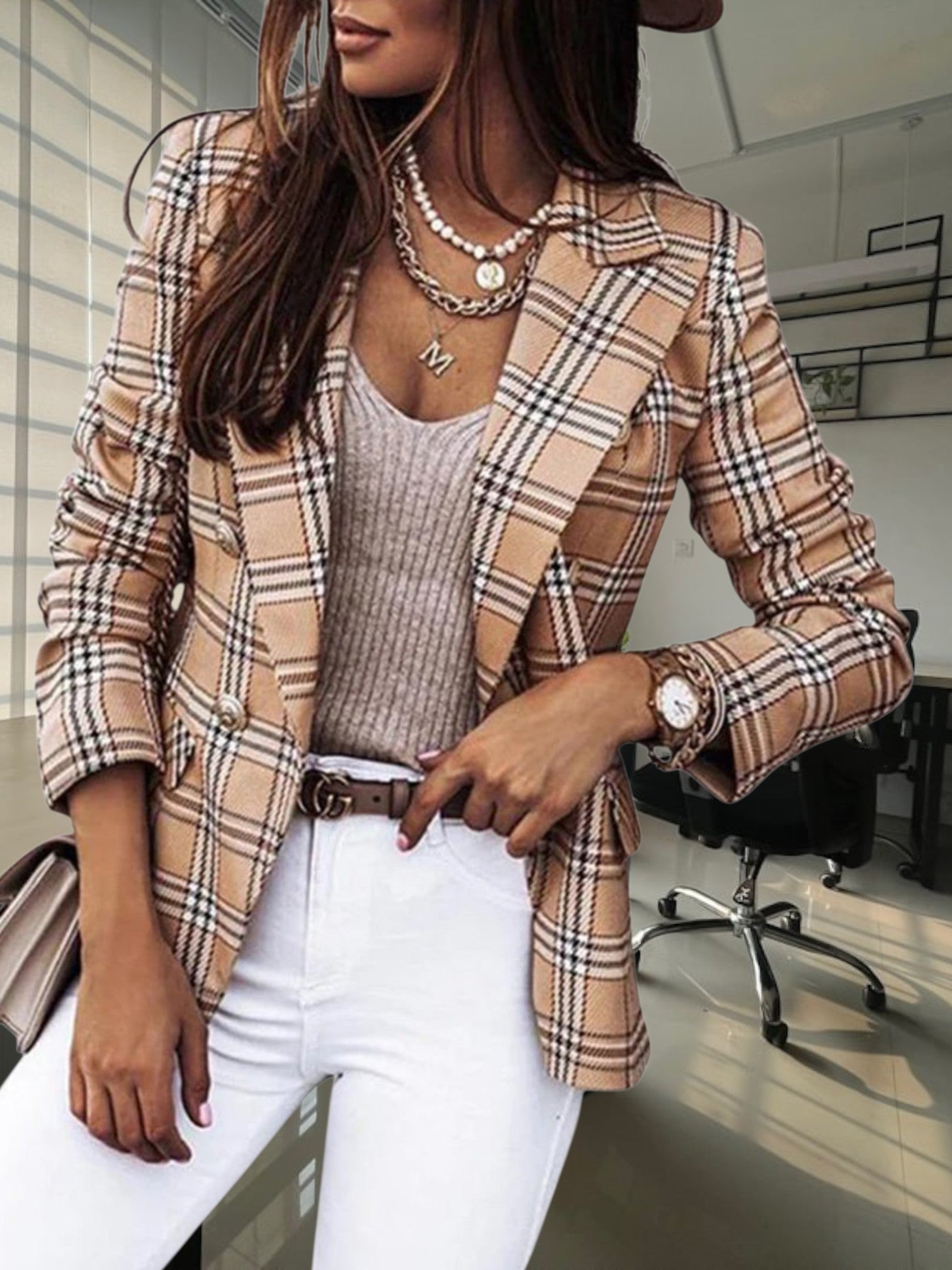 Tailored Blazer | Double button closure 2