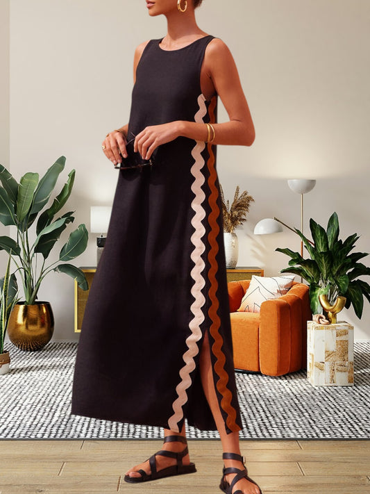 Teresita | Elegant Maxi Dress with Side Slits in Soft Breathable Fabric | Black