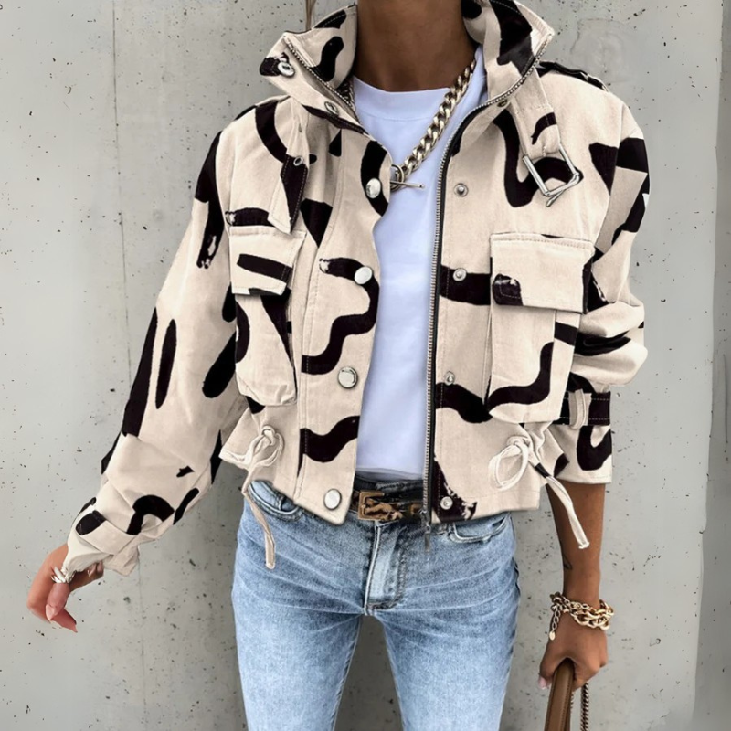 Women's Fashionable Vintage Jacket - Trendy Retro Outerwear for Every Season