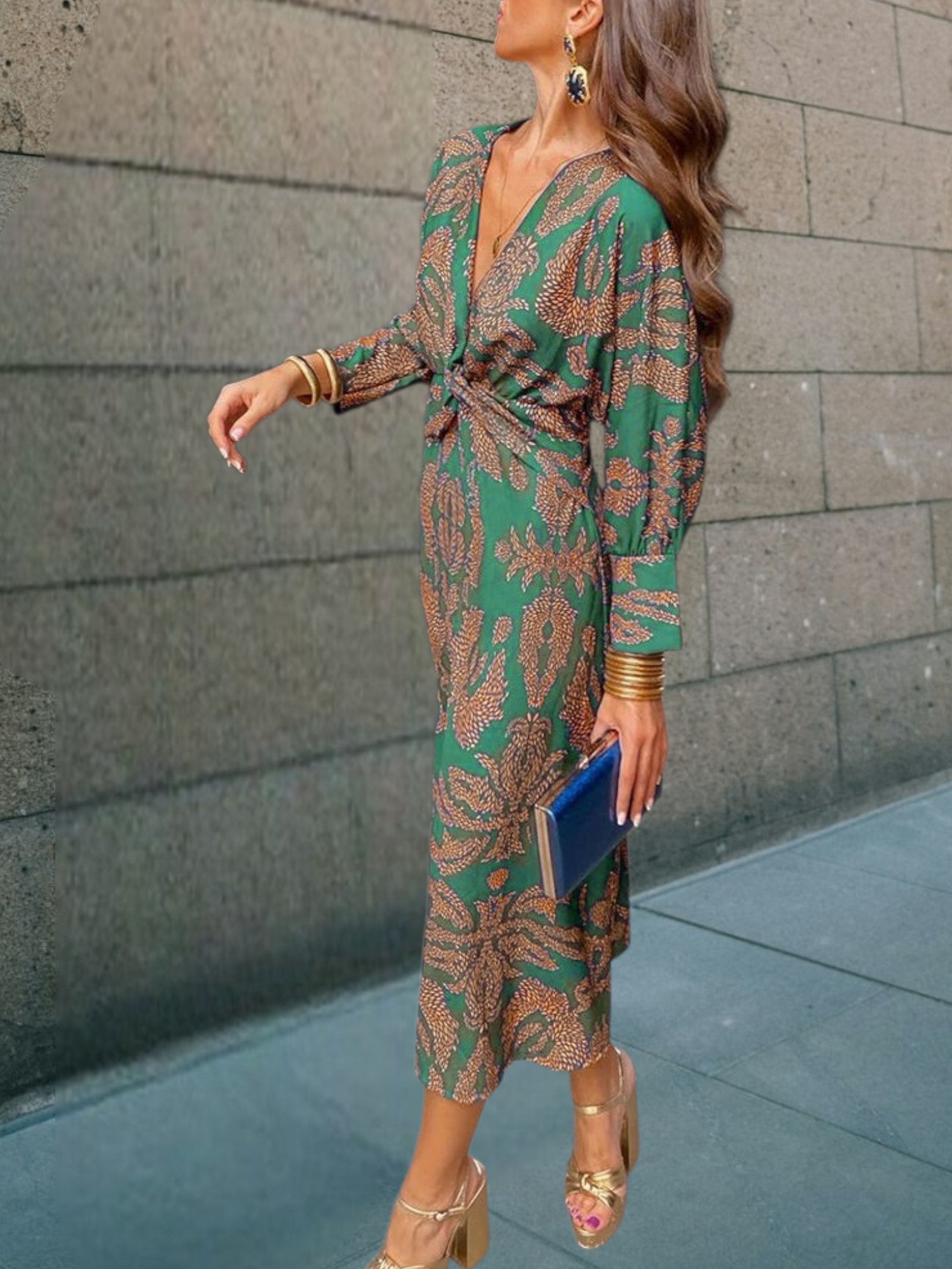 Winslet | Elegant Women's Maxi Dress in Sustainable Fabric for All Seasons | Green 2