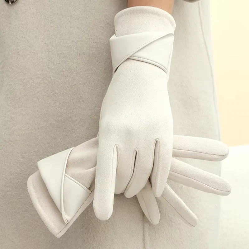 Winter Gloves for Women | Touchscreen Compatible | White