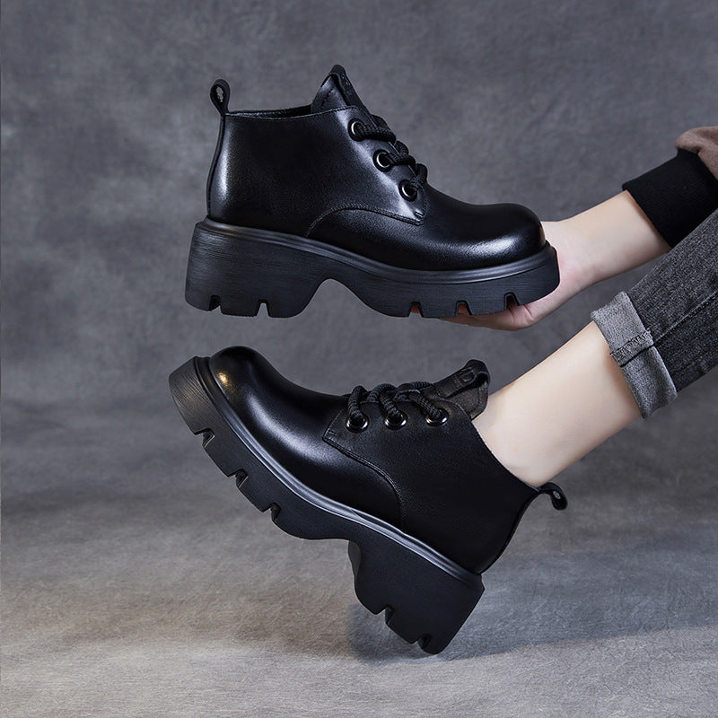 Women's Dirndl Shoes | Platform Sole, Classic Lacing | Comfortable Fit 1