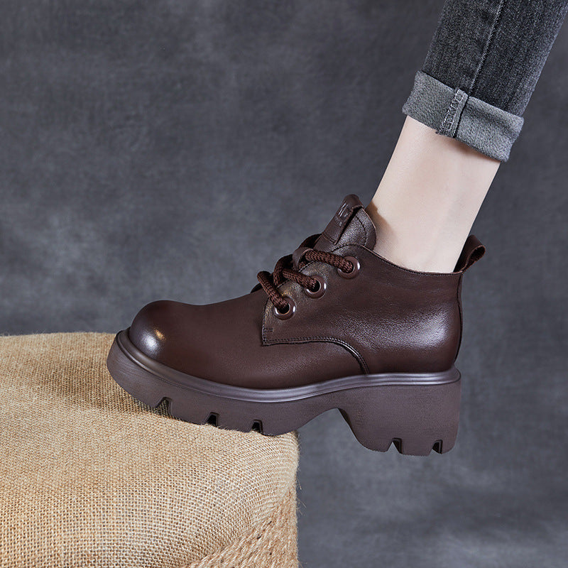 Women's Dirndl Shoes | Platform Sole, Classic Lacing | Comfortable Fit 2