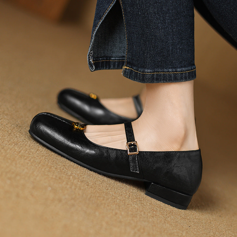 Women's Flat Shoes with Practical Straps | Versatile 2