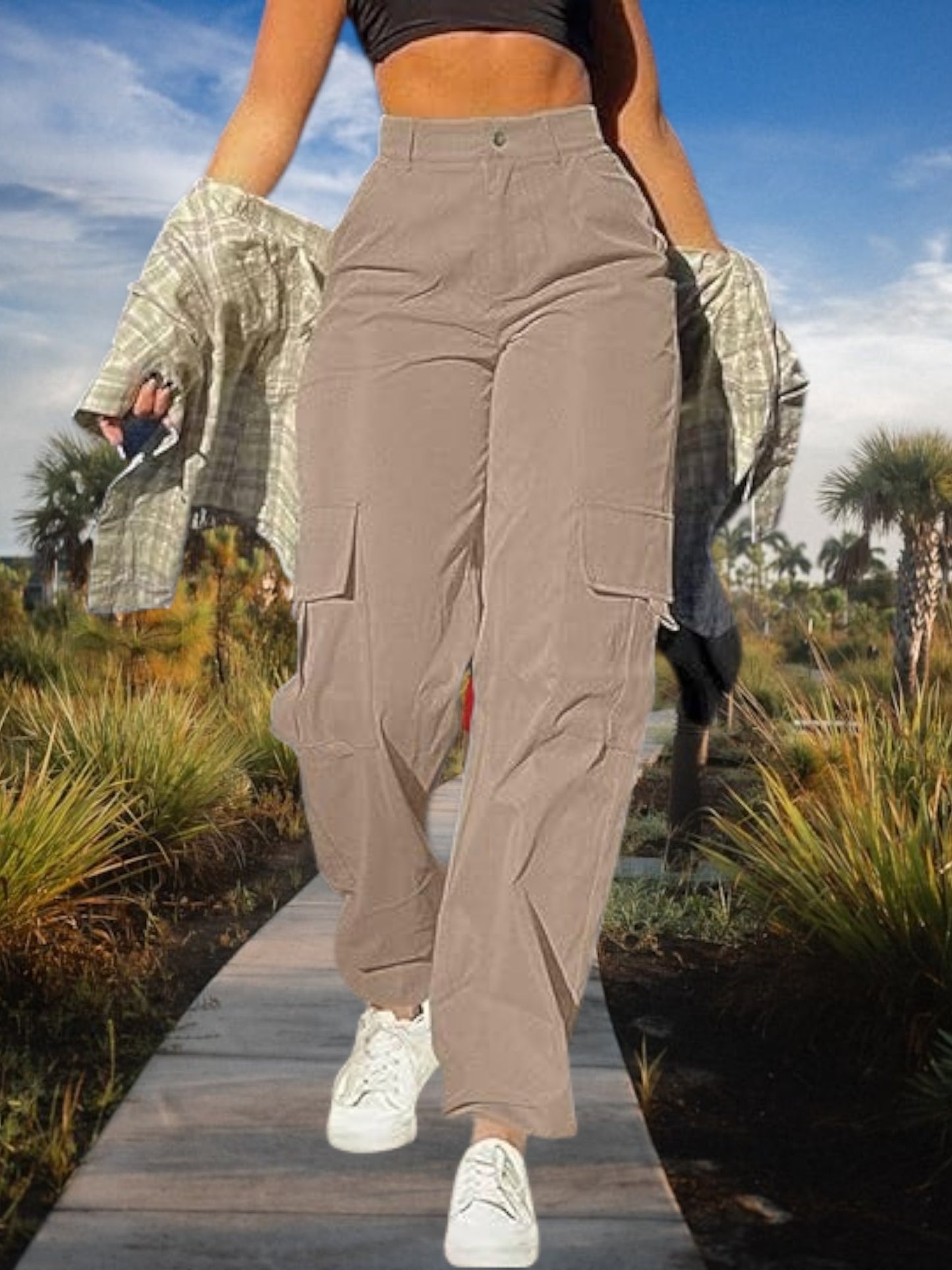 Women's High-Waist Cargo Pants with Functional Pockets | Khaki