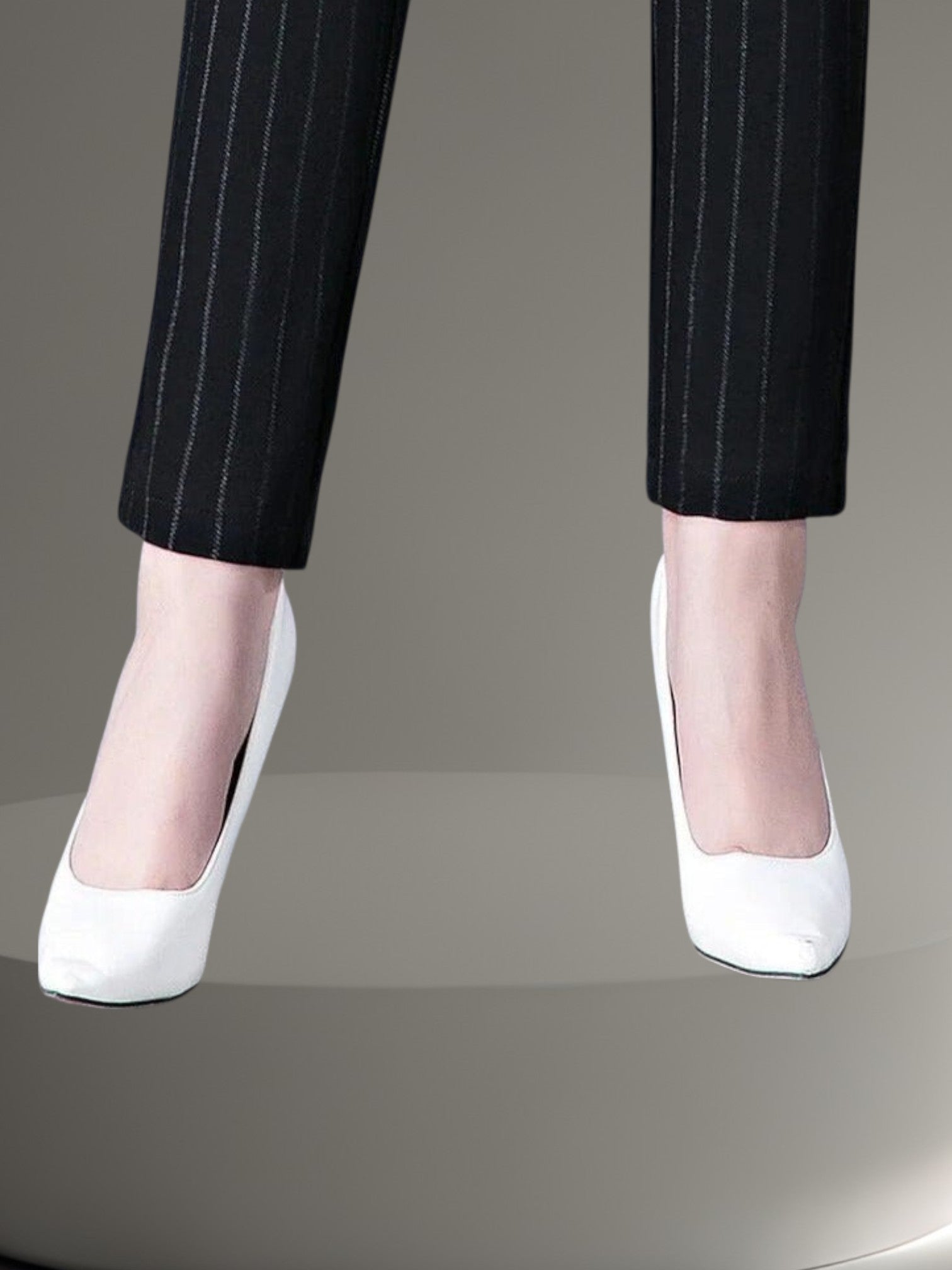 Women's High-Waisted Stretch Leggings with Faux Pocket Detail | Black Stripes 4