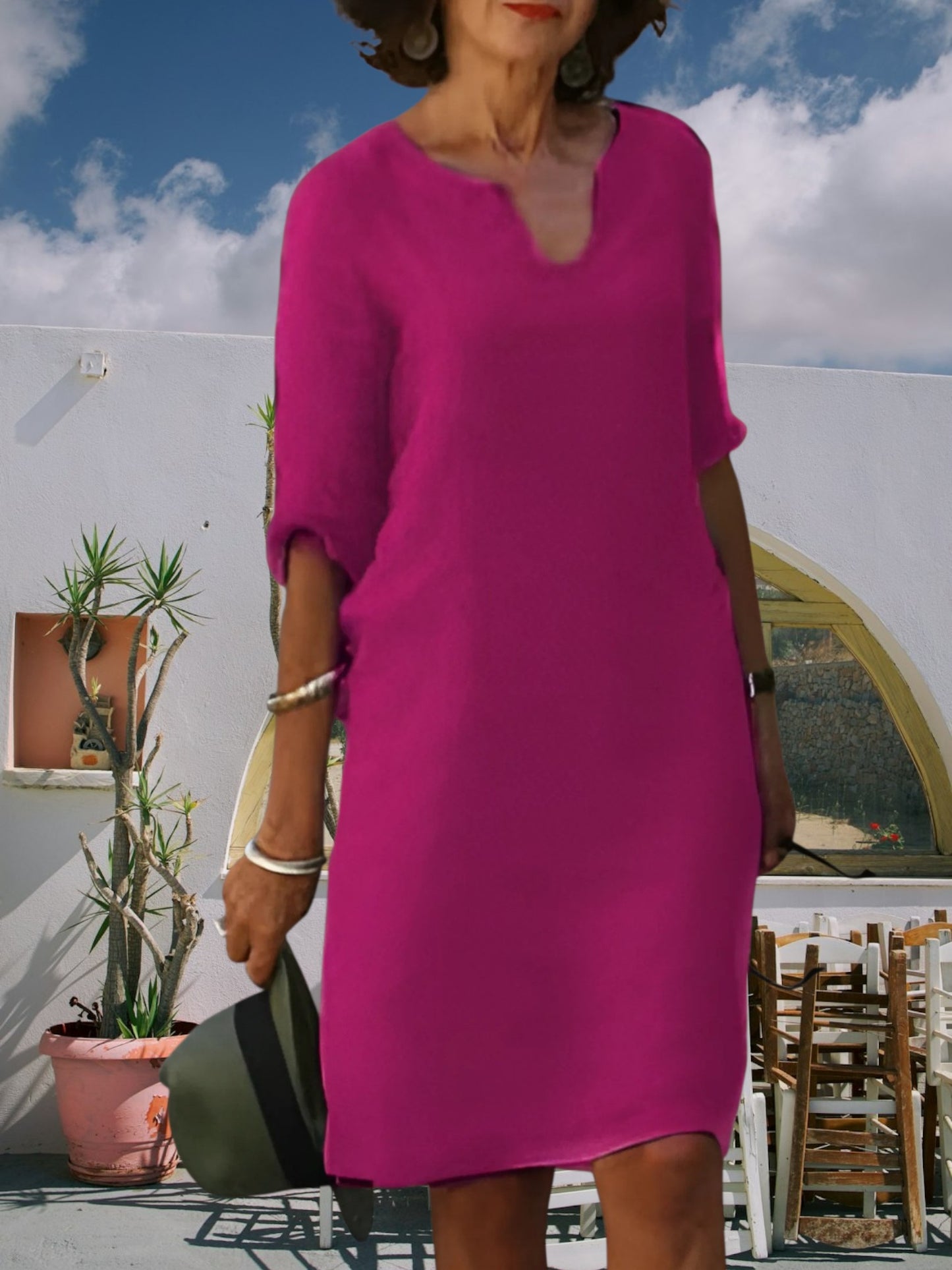 Women's Knee-Length Mini Dress with V-Neckline and 3/4 Sleeves | Fuchsia