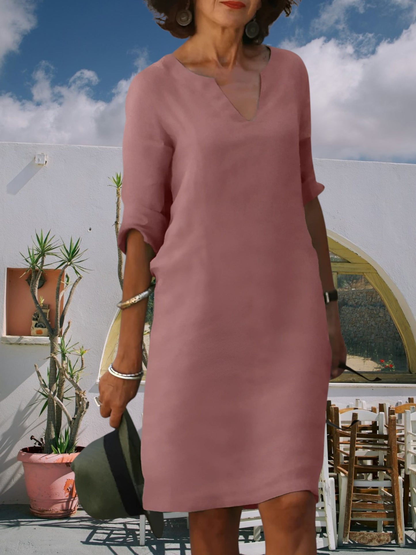 Women's Knee-Length Mini Dress with V-Neckline and 3/4 Sleeves | Pink