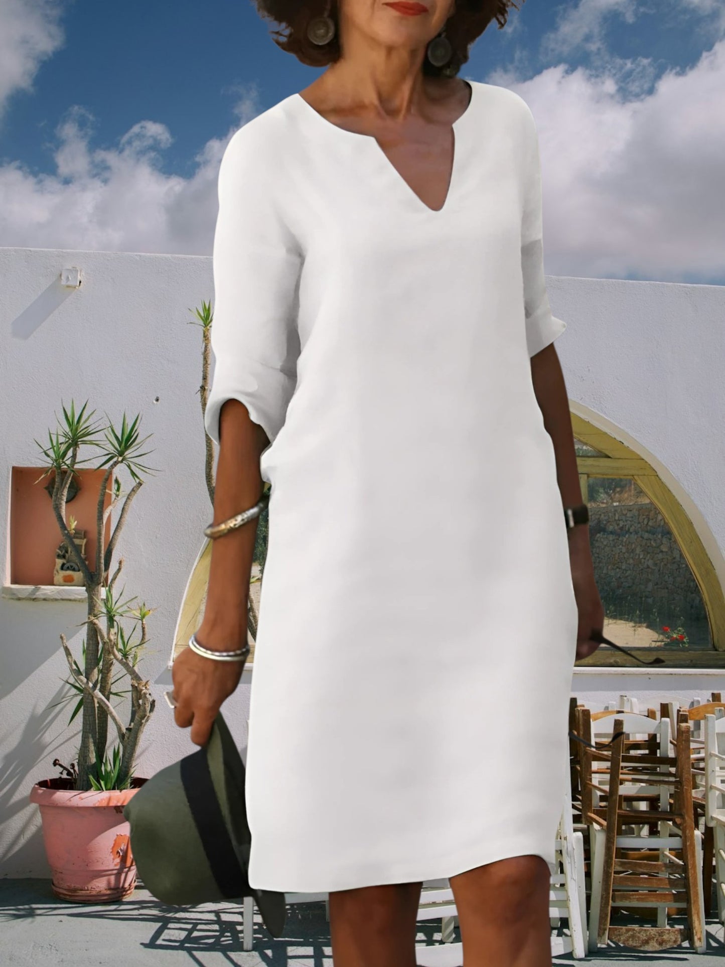 Women's Knee-Length Mini Dress with V-Neckline and 3/4 Sleeves | White